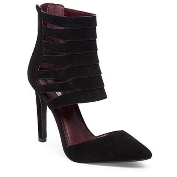 🏷️BCBG Chellsea Booties🏷️ - Picture 2 of 7
